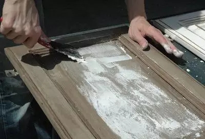 色虎看片软件化工_水性漆施工_去毛刺