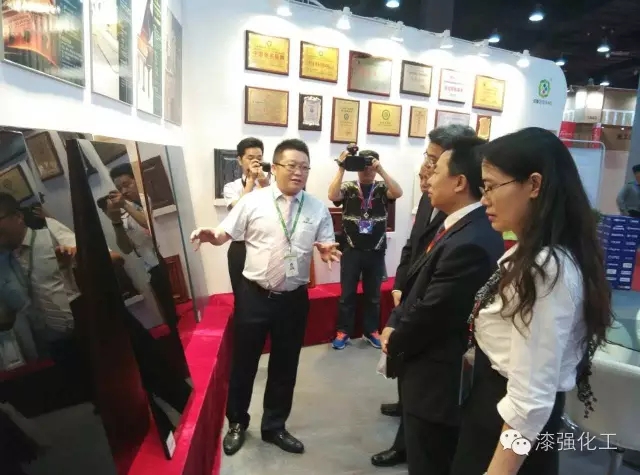 色虎看片软件资讯_中国国际中小企业博览会事务局局长何佐贤 色虎看片软件资讯_中国国际中小企业博览会事务局局长何佐贤