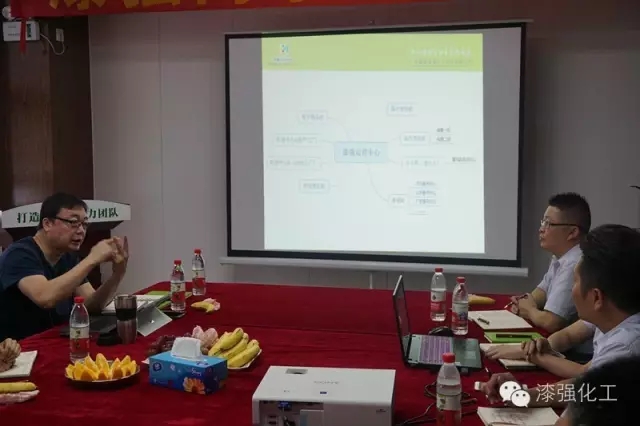 王鹏辉老师认真为色虎看片软件品牌的发展把脉诊断