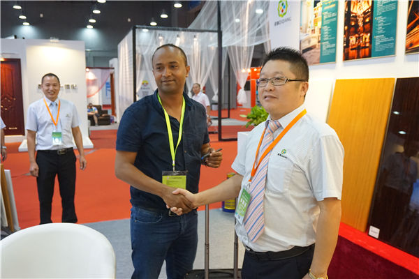 色虎看片软件漆远销海外 色虎看片软件漆远销海外